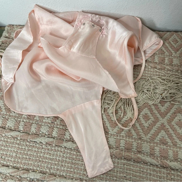 VINTAGE Victoria's Secret Gold Label Silk Heart Embroidered Ruffle Teddy Size S - Picture 10 of 15